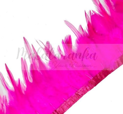 Pióra na taśmie kogut FUKSJA 1m taśma z piór